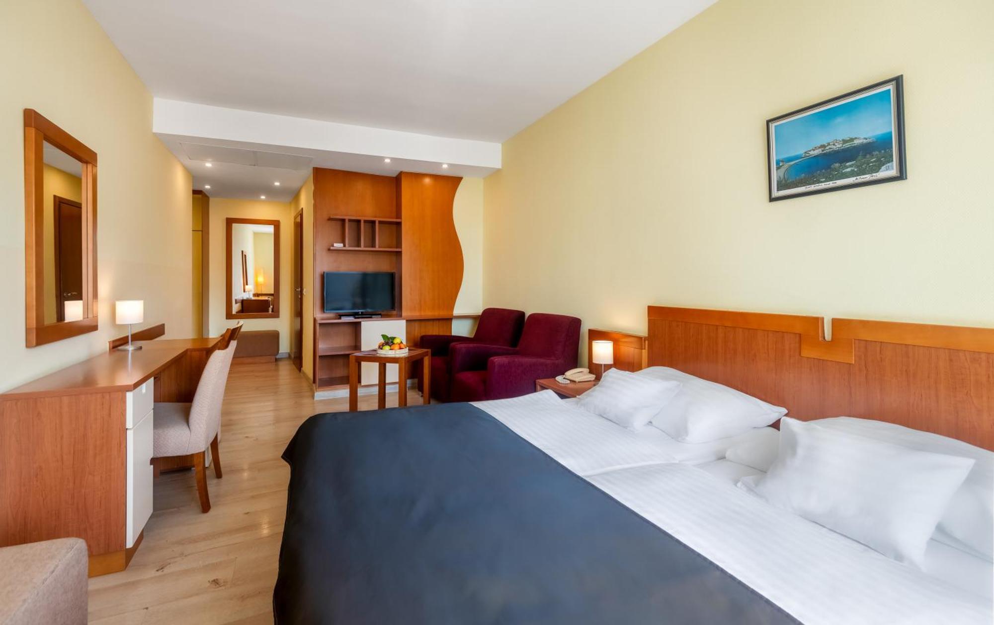 Hunguest Hotel Sun Resort Herceg Novi Exterior photo