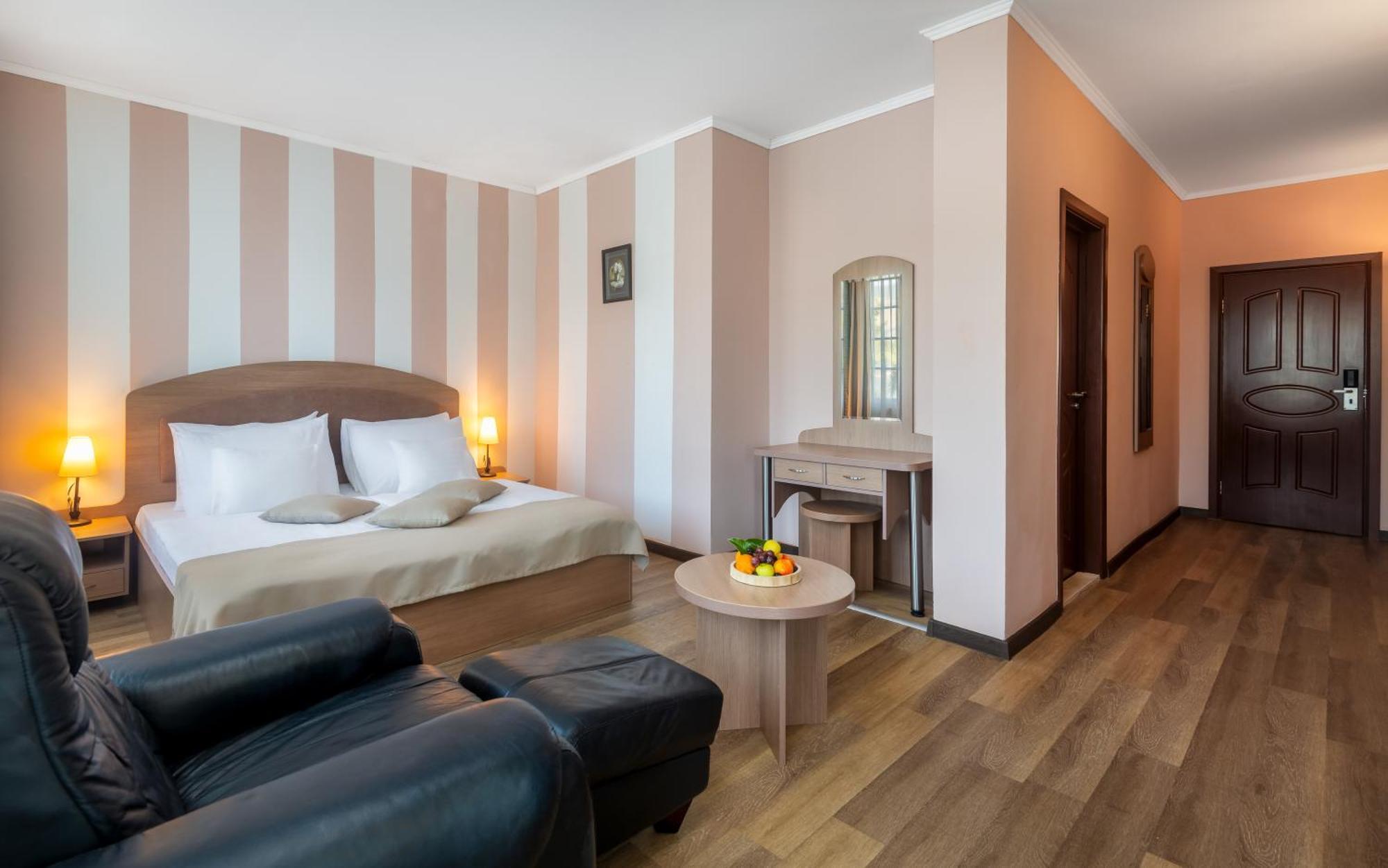 Hunguest Hotel Sun Resort Herceg Novi Exterior photo