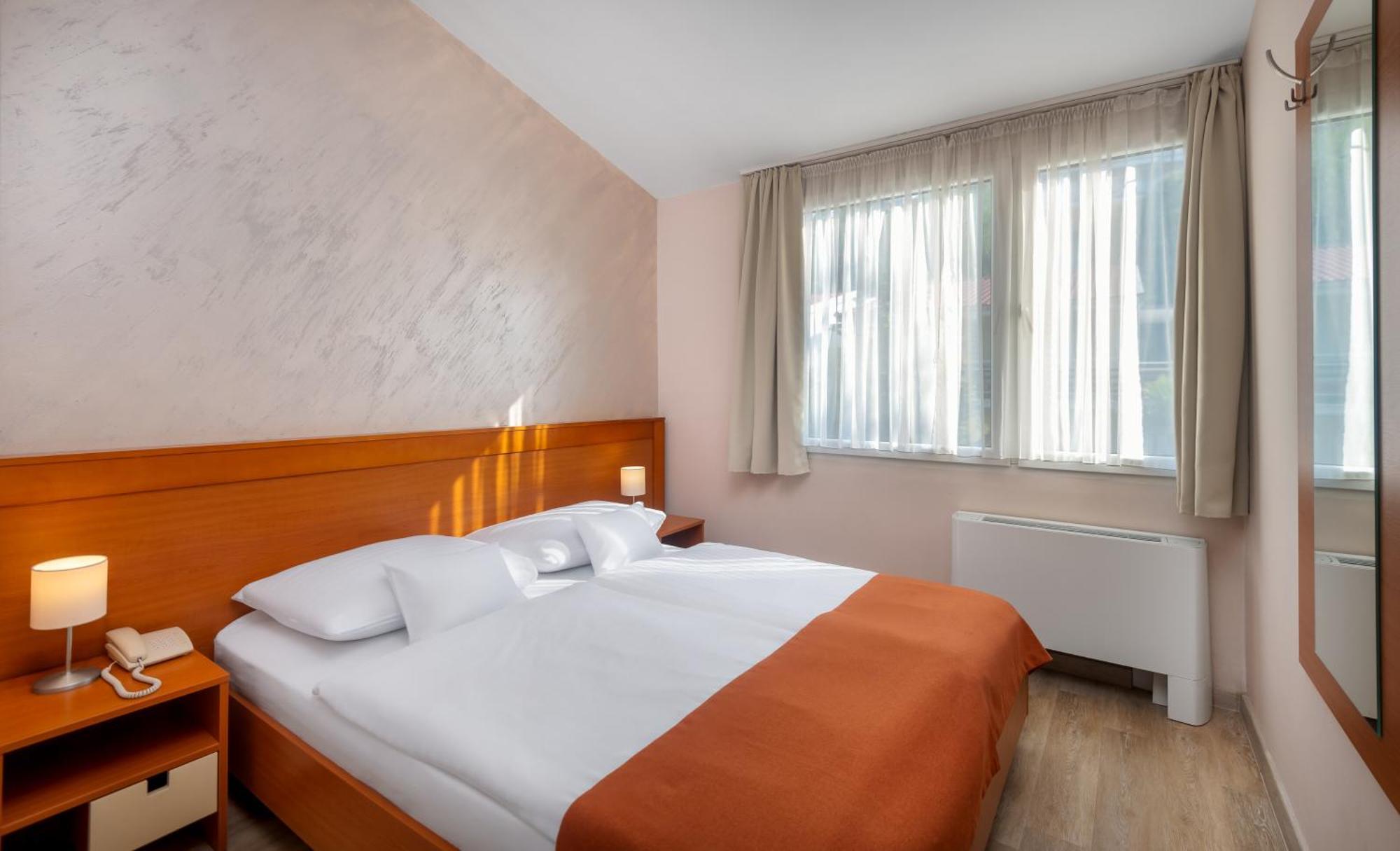 Hunguest Hotel Sun Resort Herceg Novi Exterior photo
