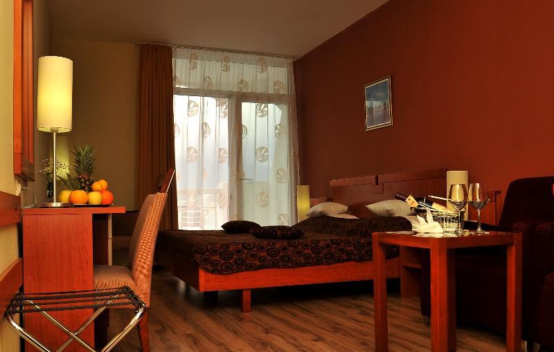 Hunguest Hotel Sun Resort Herceg Novi Exterior photo